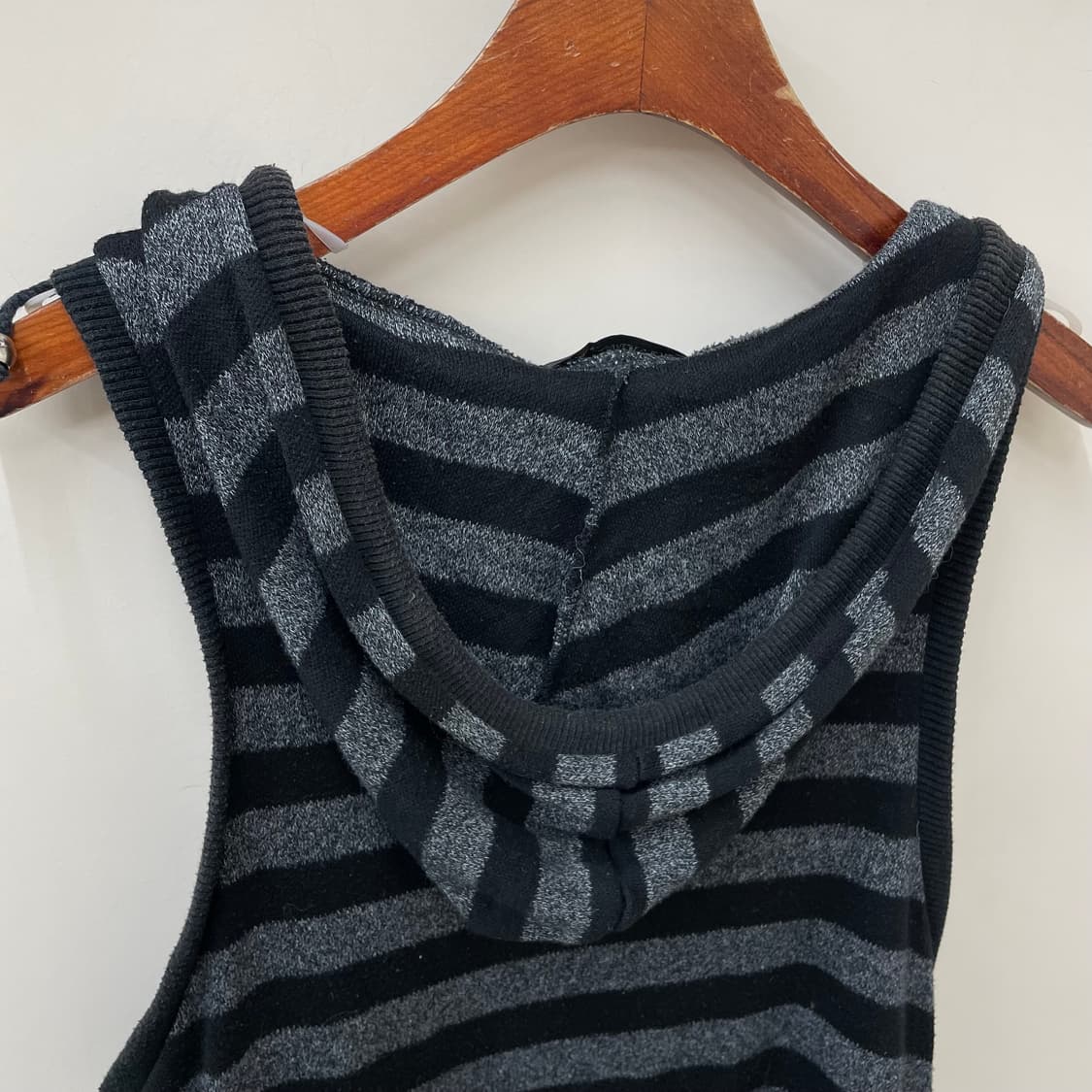 빈티지 스트라이츠 포켓 후드 슬리브리스  상품이미지4