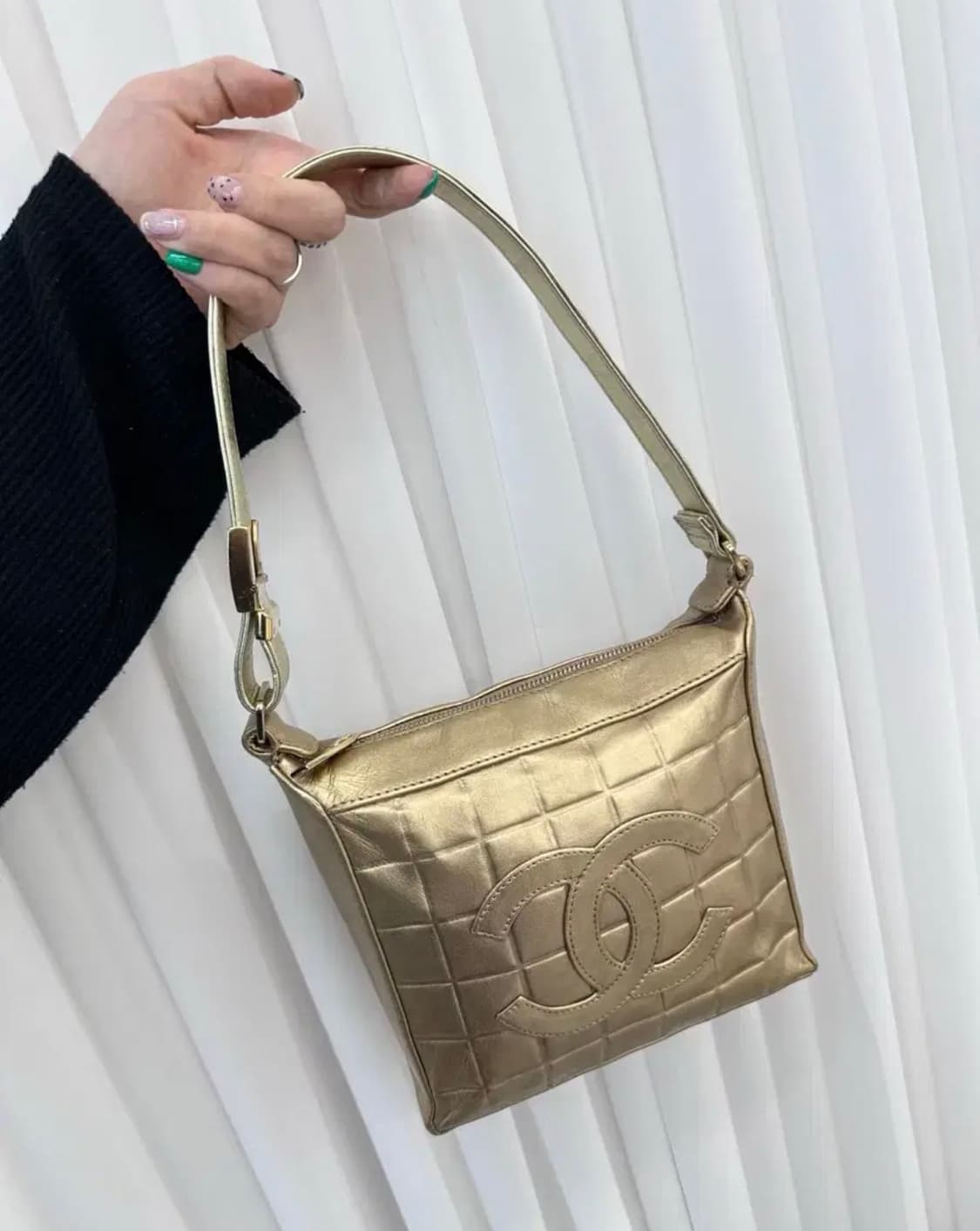 (빈티지) 샤넬 정사각 초코바 숄더백 상품이미지2