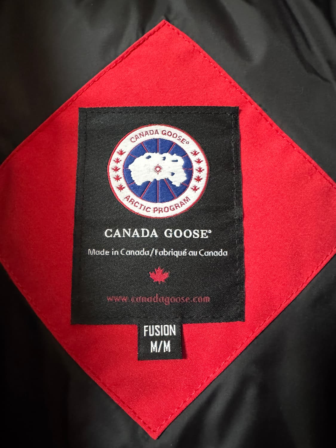 캐나다구스 매키너 파카 상품이미지3