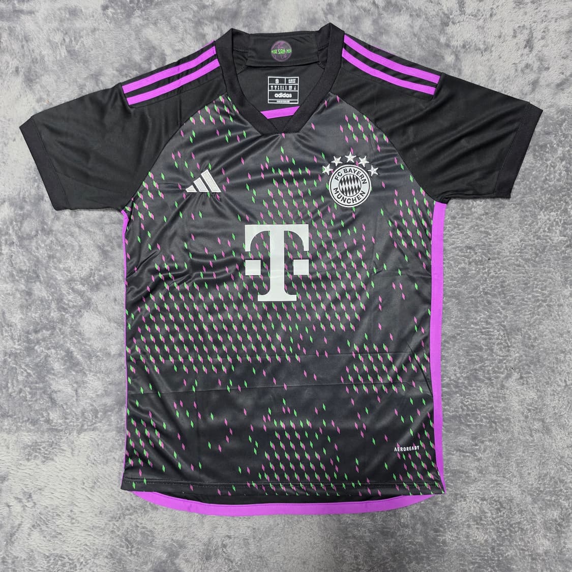 바이에르 뮌휀 김민재 유니폼 상품이미지1