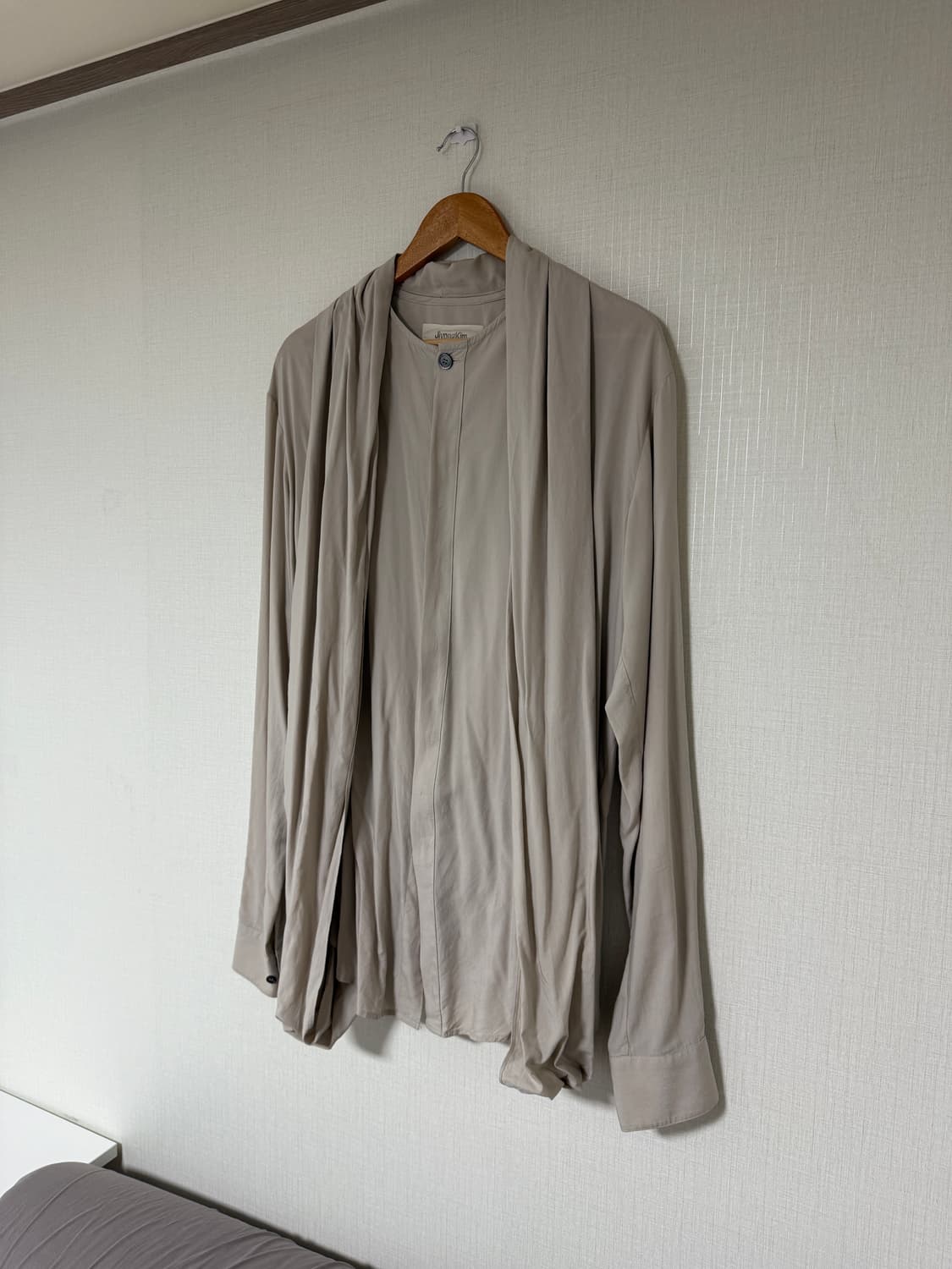 지용킴 22AW 드레이핑 셔츠 상품이미지6