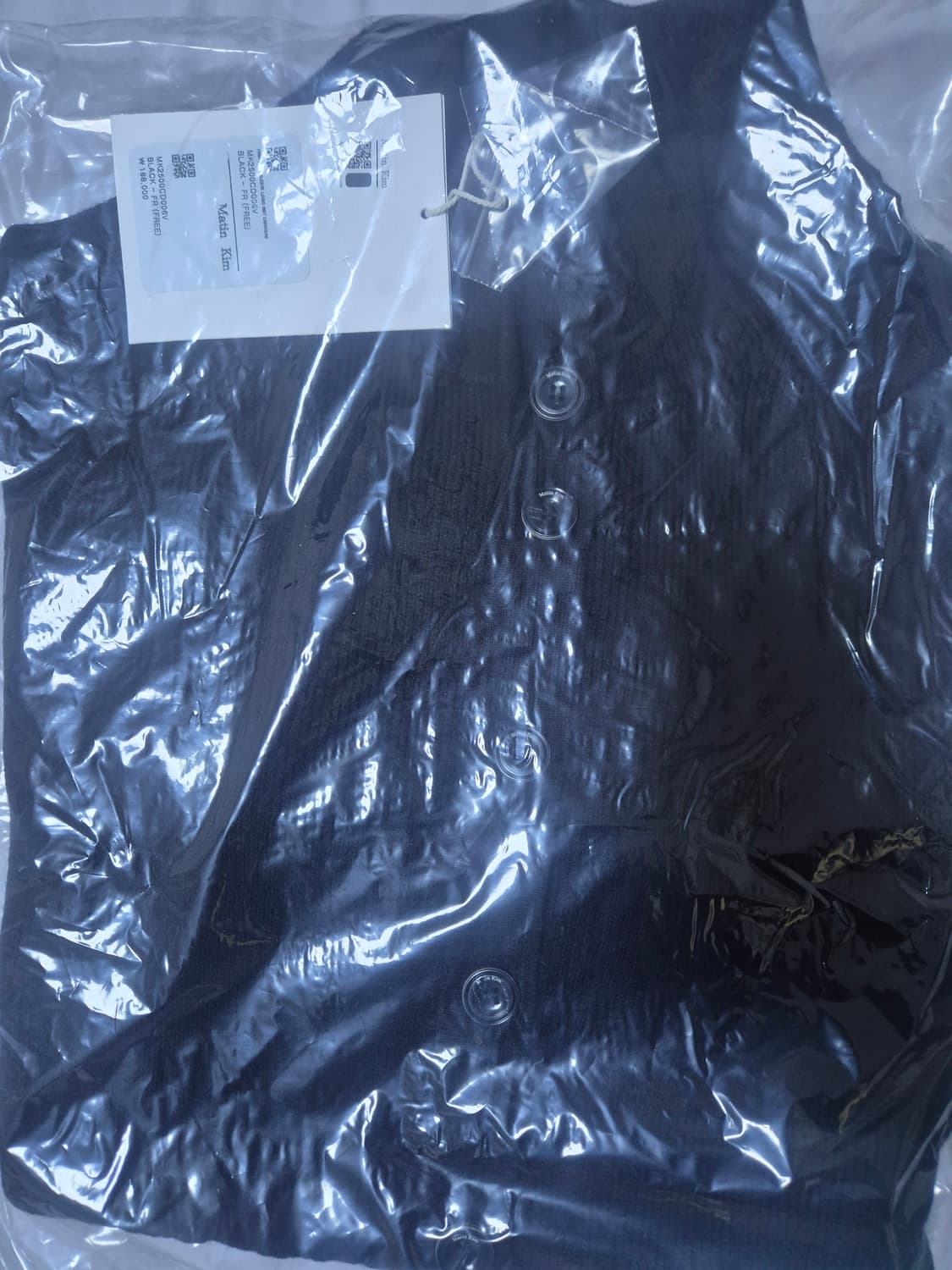 (새상품) 마뗑킴 하이넥 니트 가디건 블랙 상품이미지4