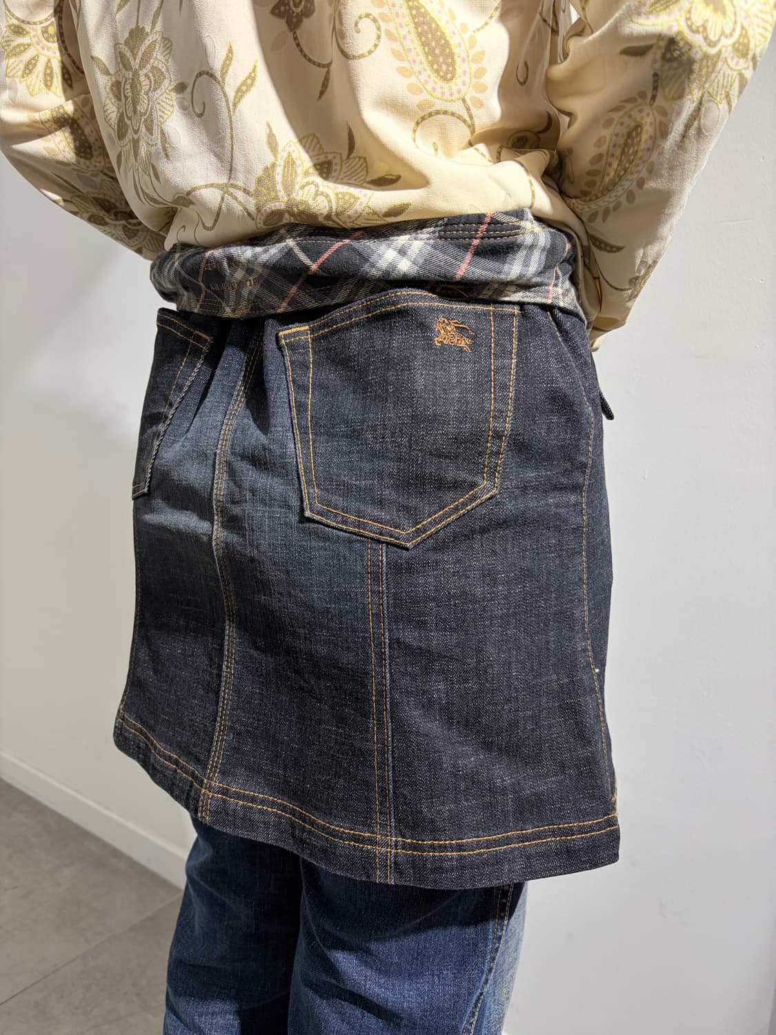 버버리 y2k 데님 흑청 스커트 치마 상품이미지1