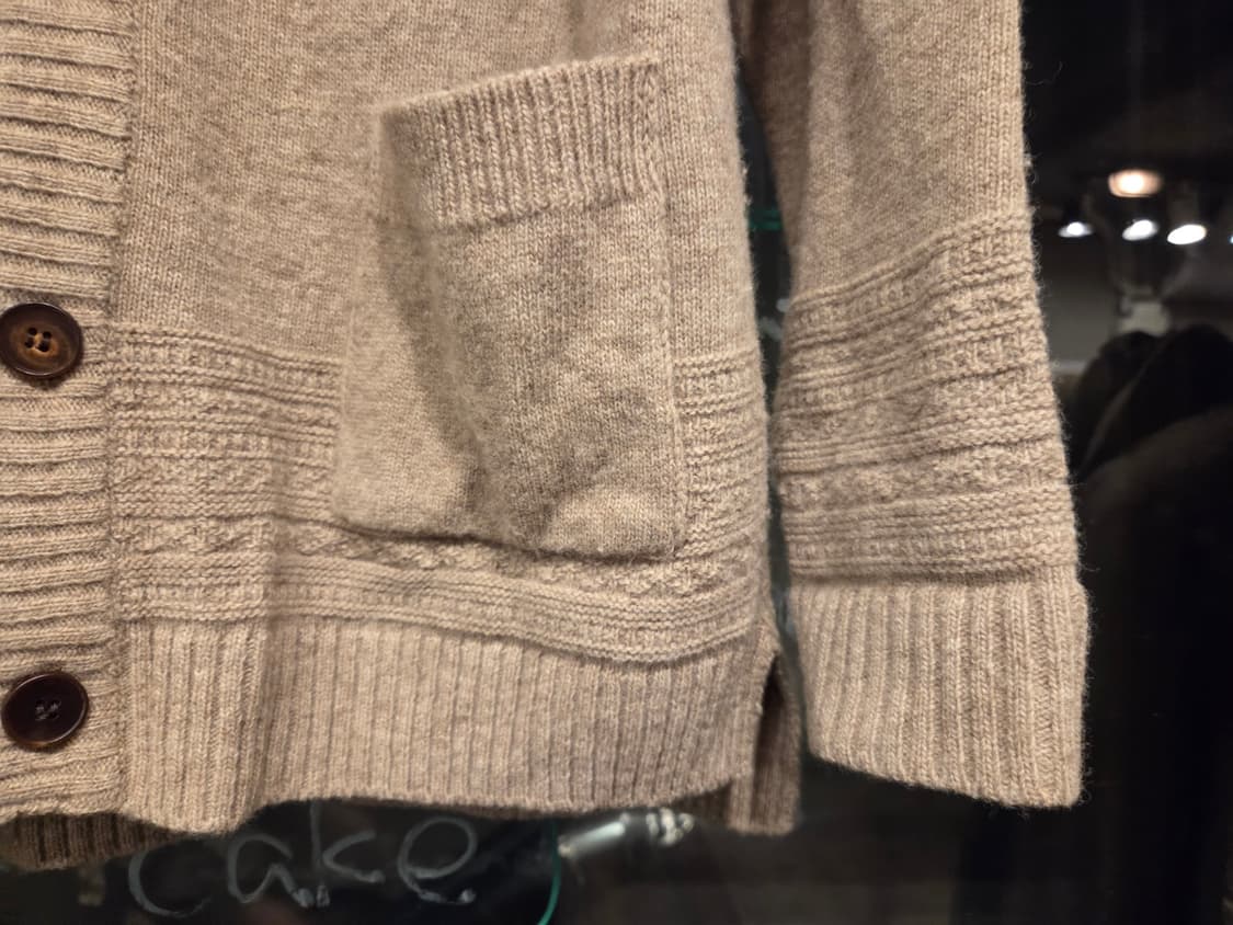 어나더오피스 니트 가디건 상품이미지4