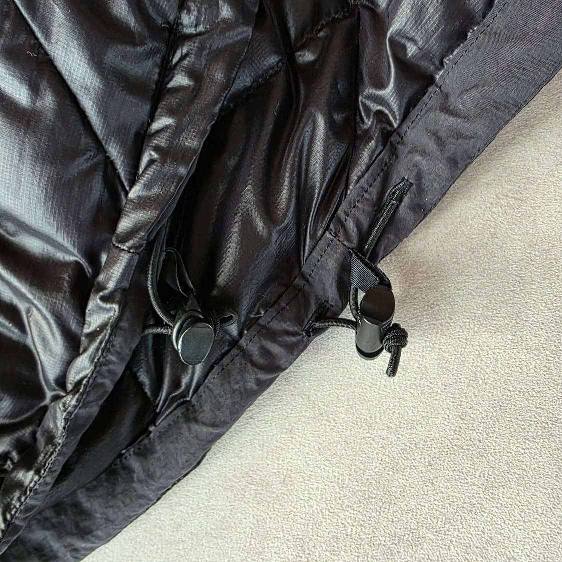 골드윈코리아 노스페이스 아콘카구아 경량패딩 L(100~105)
 상품이미지6