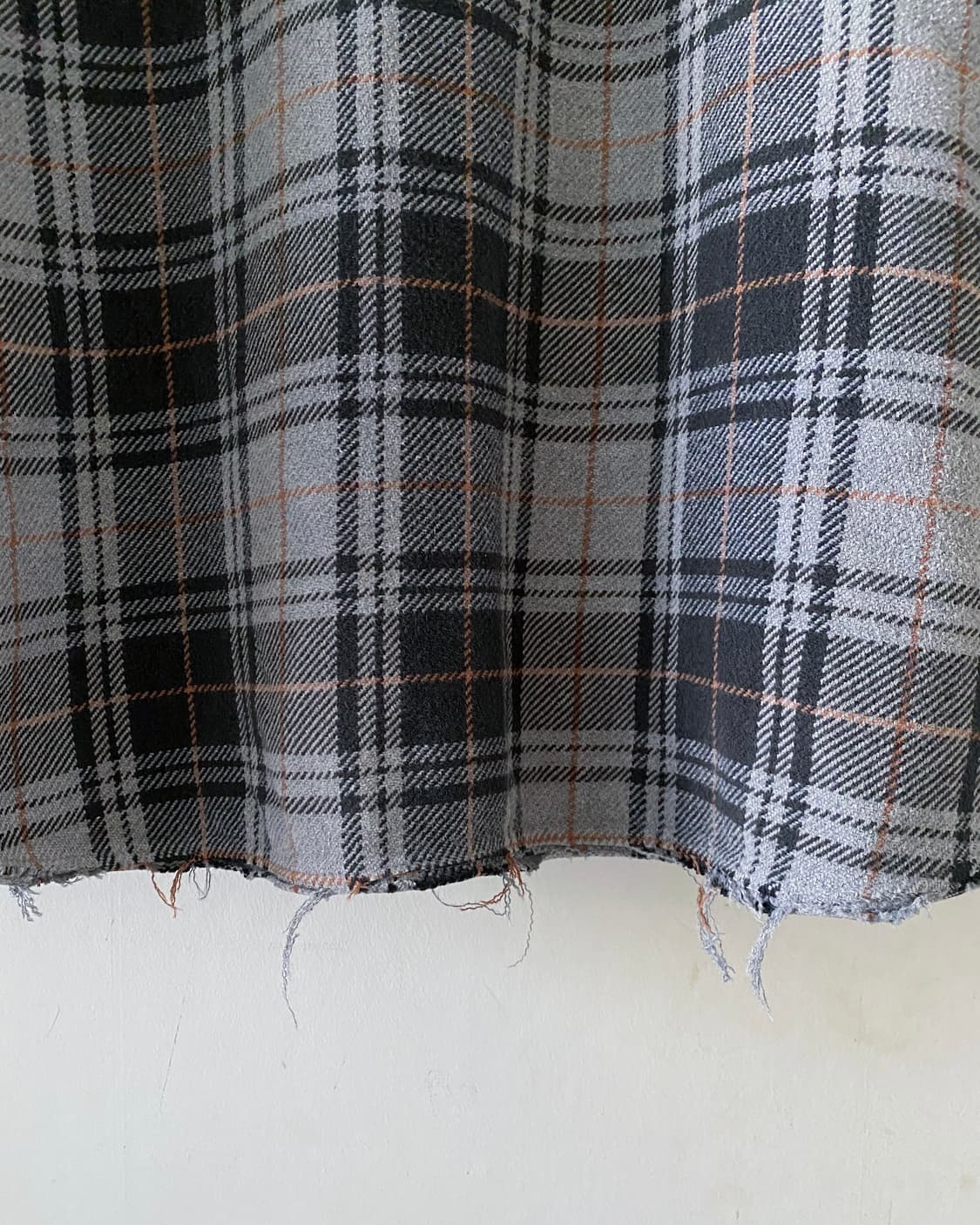 90s 빈티지 디스트로이드 체크 플란넬 셔츠 상품이미지10