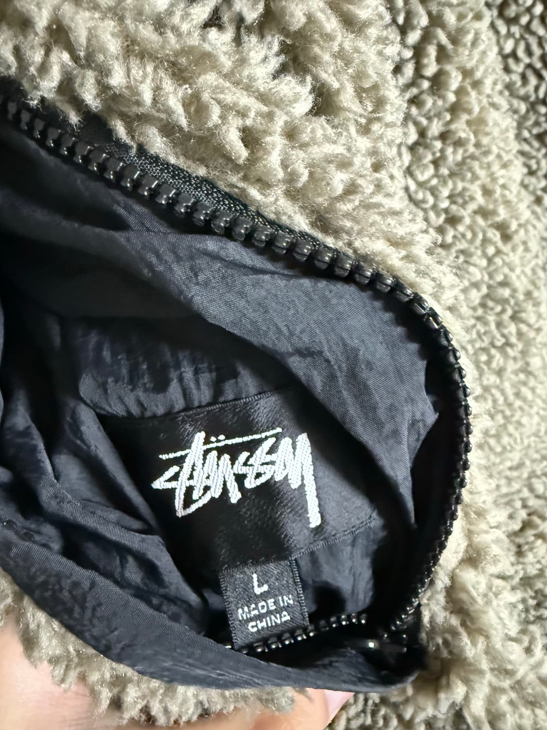 스투시 쉐르파 조끼 팔아요! 상품이미지3