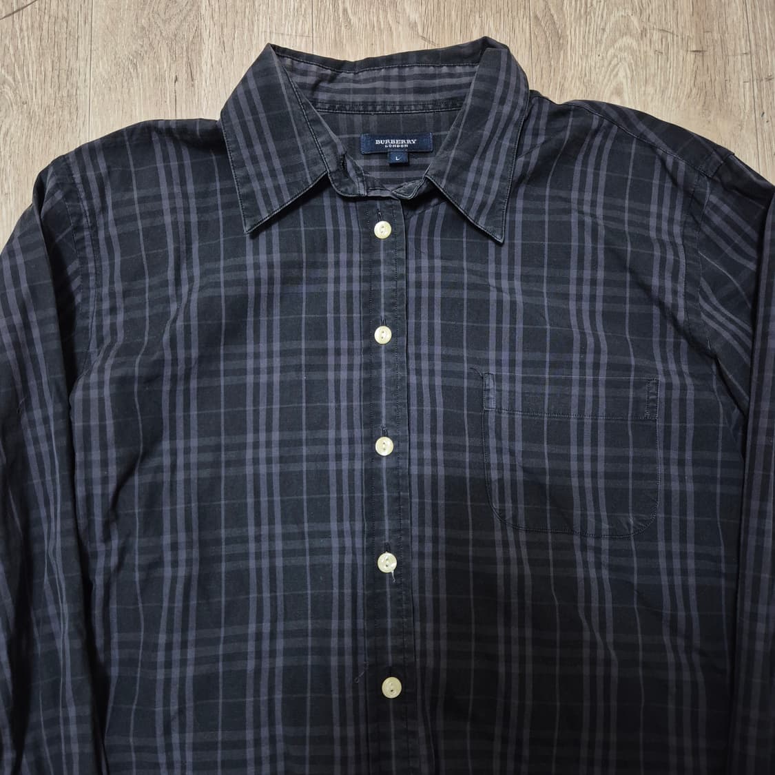 버버리 런던 여성 버튼다운 포켓 체크셔츠 L(100) 상품이미지2