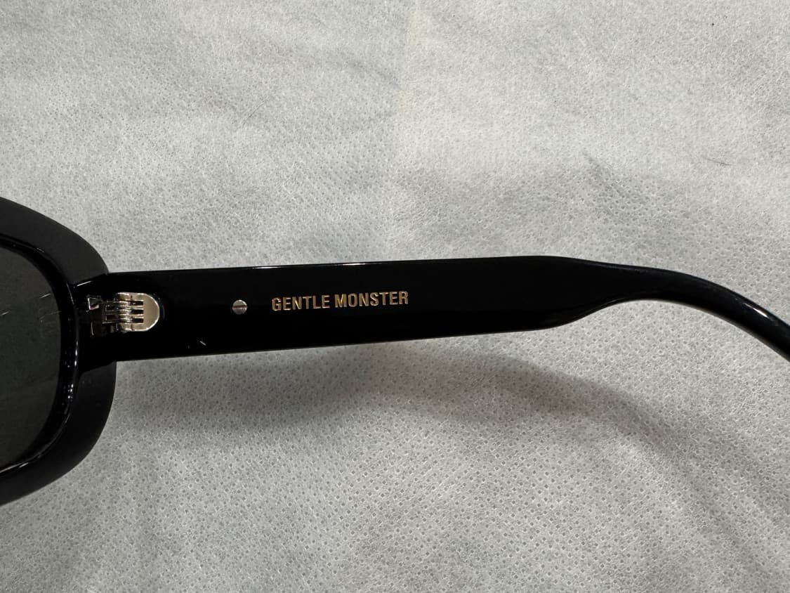 젠틀몬스터 탐부 블락 상품이미지2