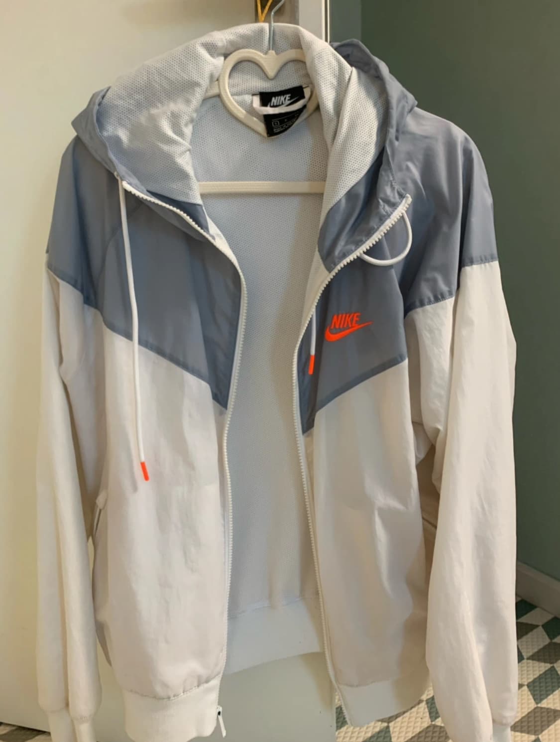 나이키 윈드러너 바람막이 상품이미지1