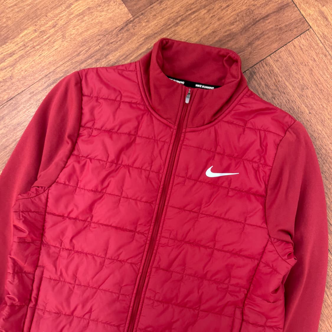 여성용 L 나이키 써마핏 런닝 경량 자켓  상품이미지3