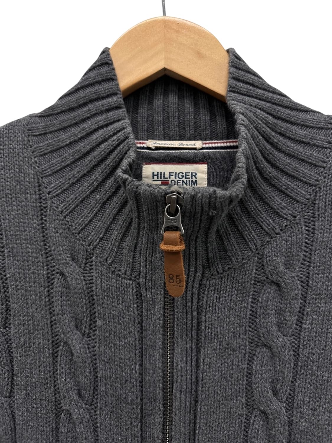 타미힐피거 꽈배기 니트집업 웜그레이 (L) 상품이미지3