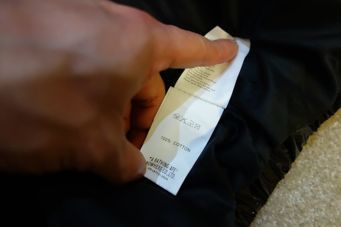 베이프 AAPE UNIVERSE 유광 패치 다운 자켓 상품이미지10