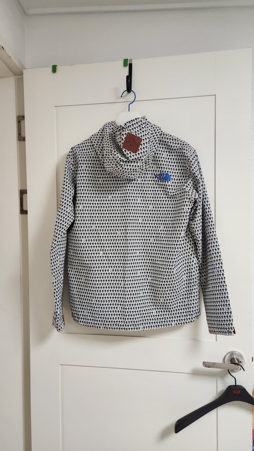 노스페이스 남성 바람막이 100 상품이미지4