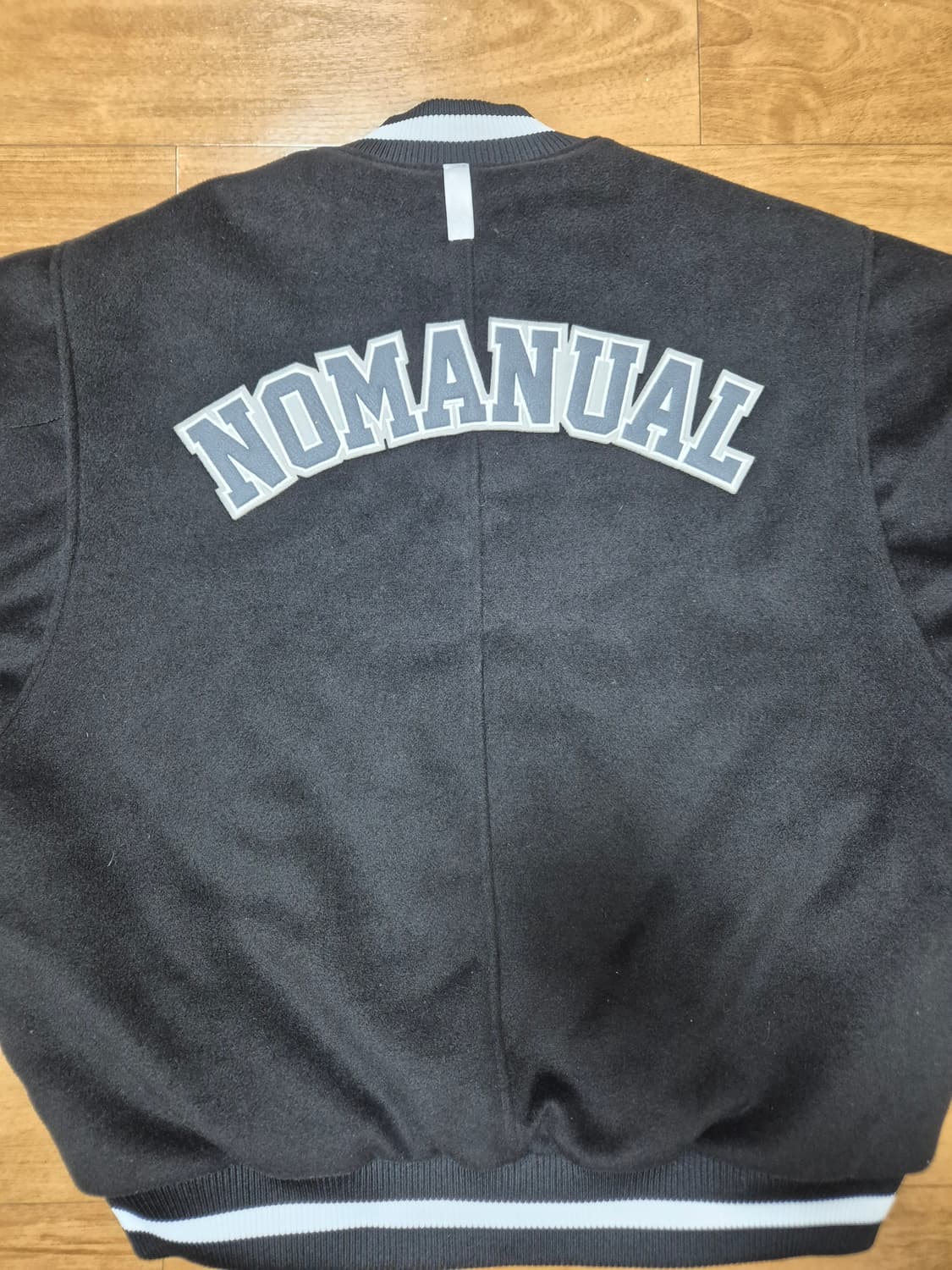 노메뉴얼(NM) 바시티 자켓 판매합니다 상품이미지2