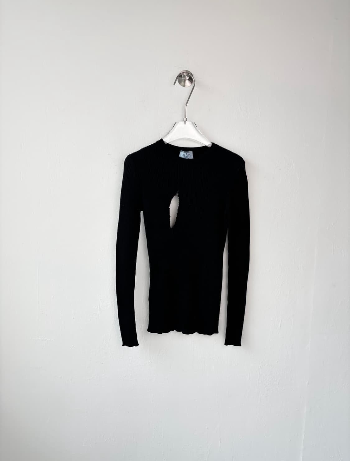 (broken) 프라다 니트 상품이미지3