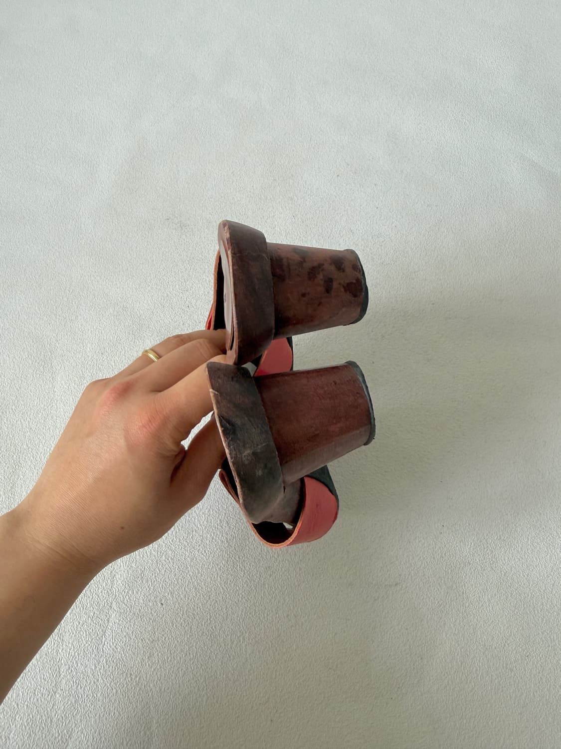 [US7.5]DKNY 오리엔탈 우드굽 뮬(SPAIN) 상품이미지8