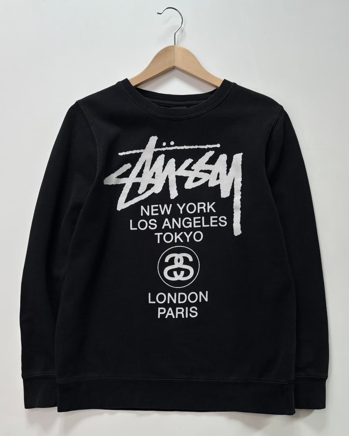 Stussy 스투시 월드투어로고 블랙컬러 맨투맨 상품이미지3