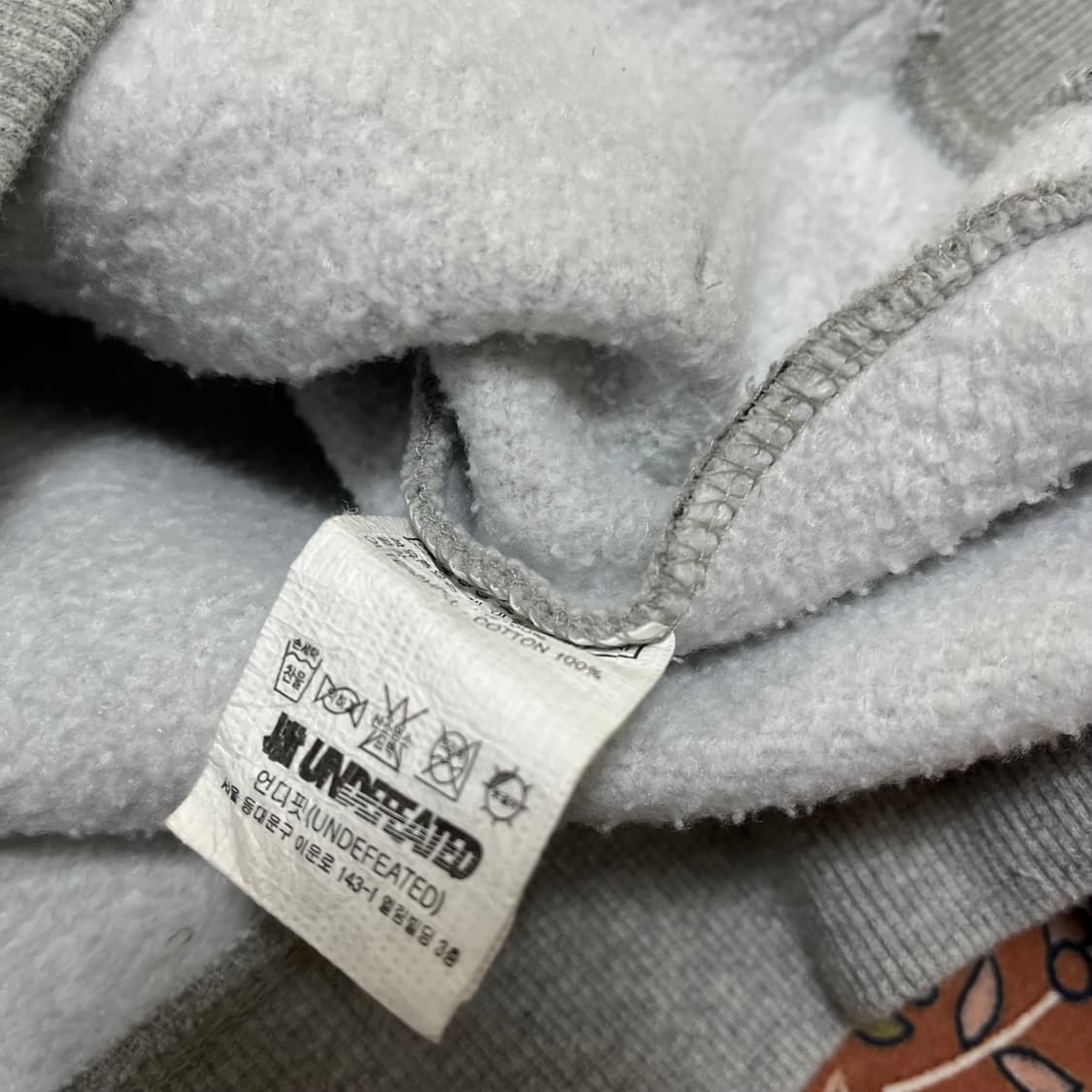 언디피티드 미국 로고 후드티 M/95 상품이미지9