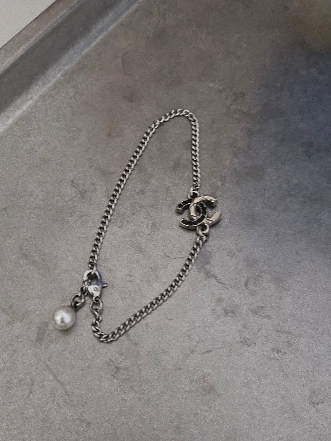 85 샤넬 정품 빈티지 업사이클링 팔찌 써지컬 상품이미지1