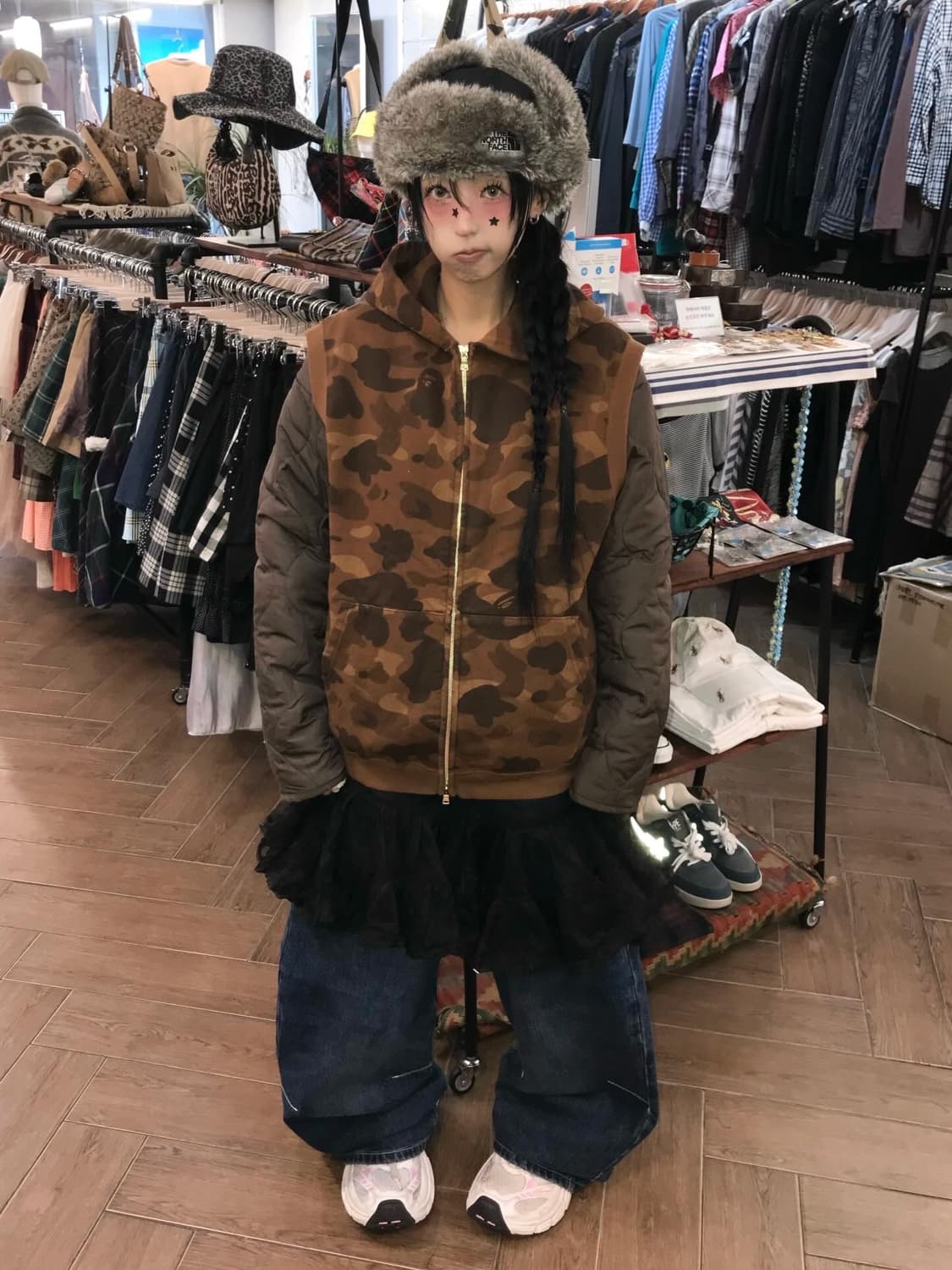 Bape Brown Camouflage Hood Vest 상품이미지1