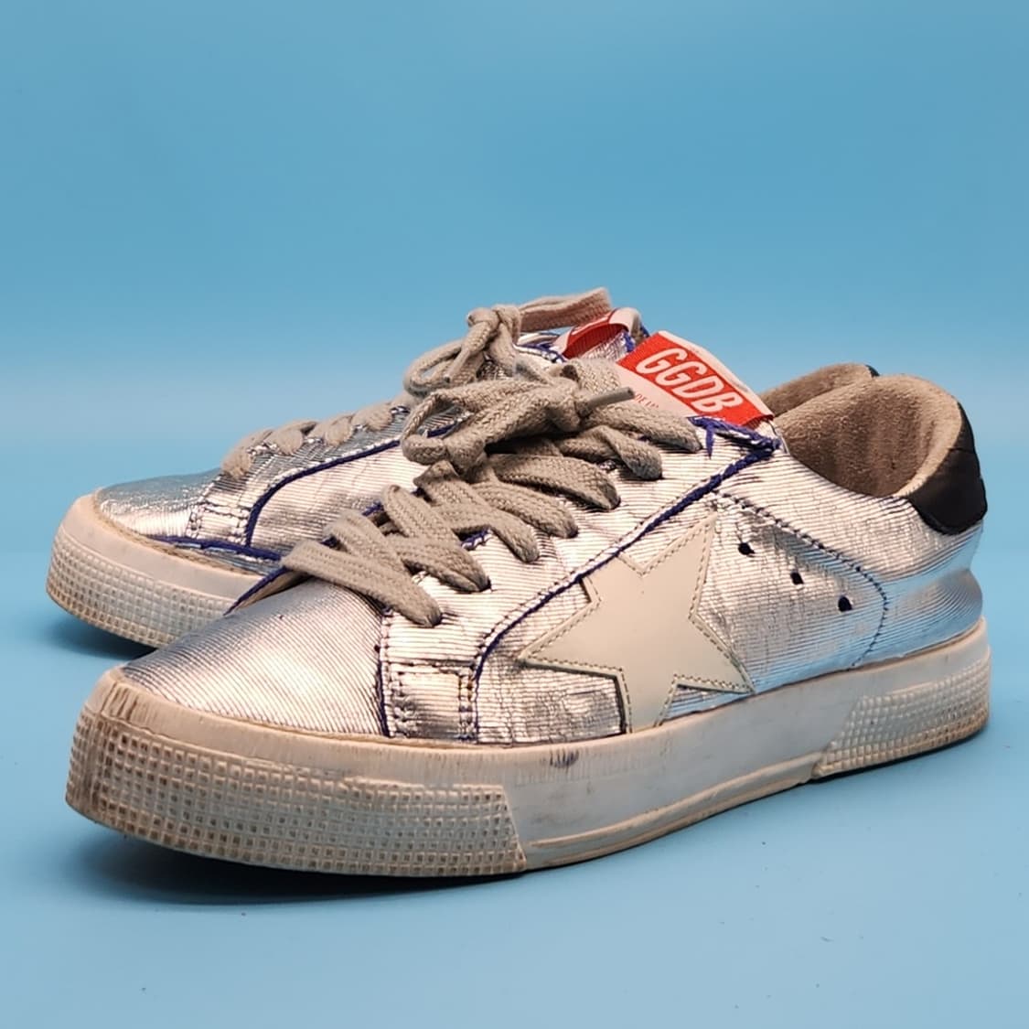 H 골든구 스니커즈 35 220 상품이미지1