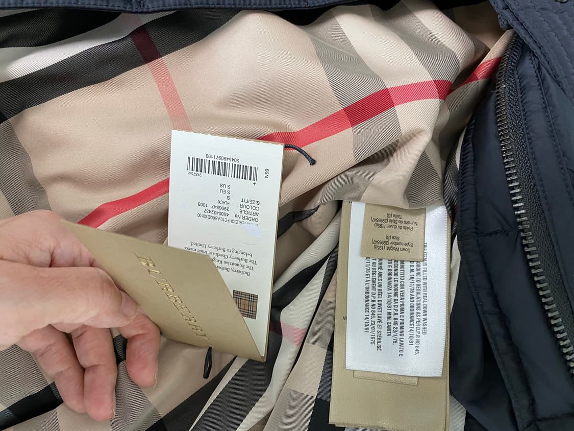 버버리브릿 패딩 블랙 S 55-551/2 상품이미지8