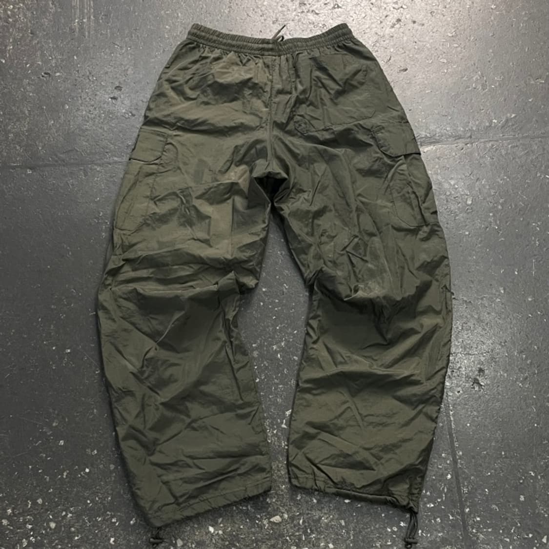 (새상품) 100 HDEX 에이치덱스 나일론 카고팬츠 상품이미지6