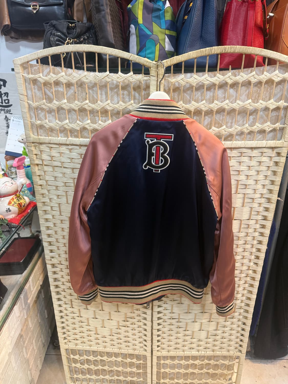 38/55-66 정품 버버리 붐버자켓 팝니다 상품이미지10