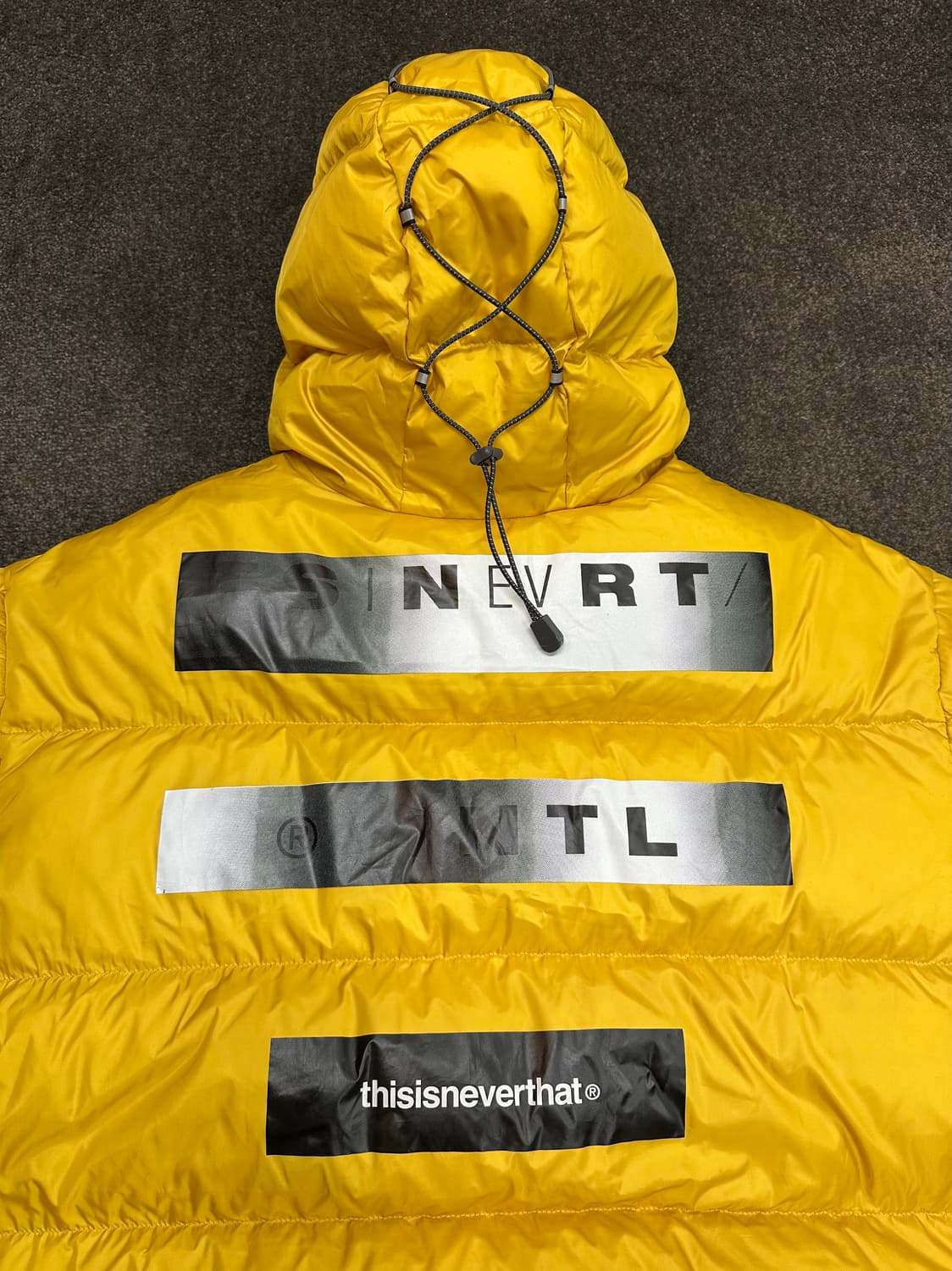 Thisisneverthat 옐로우 패딩 L 상품이미지5