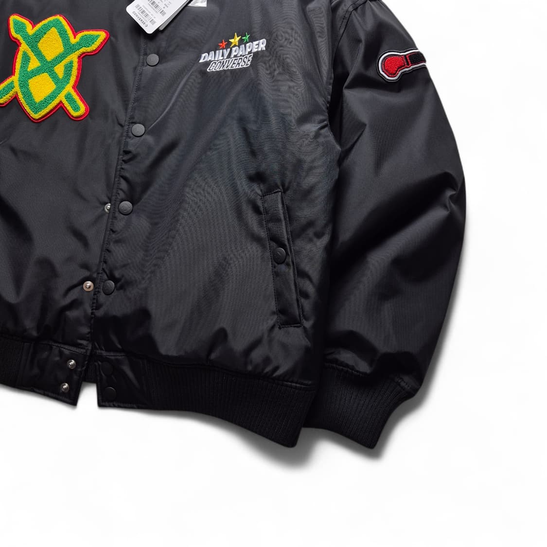 [새상품][S] 컨버스x데일리페이퍼 스타디움 자켓 상품이미지5