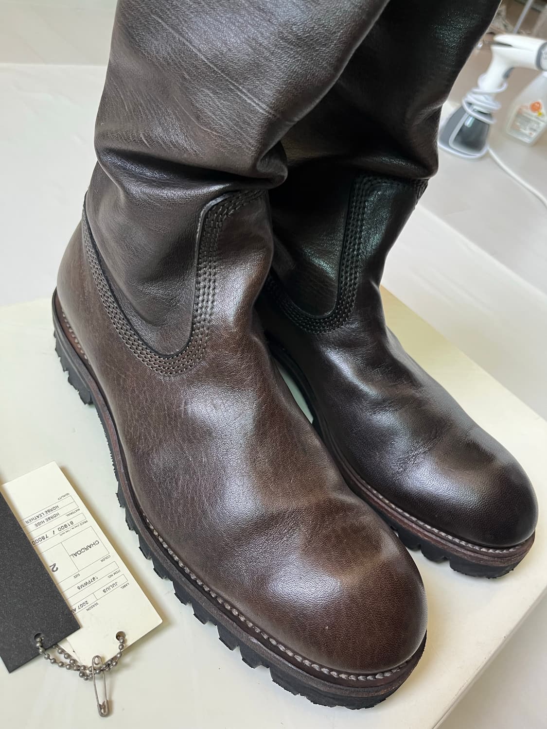 Julius AW07 Leather Drape Long Boots 상품이미지7