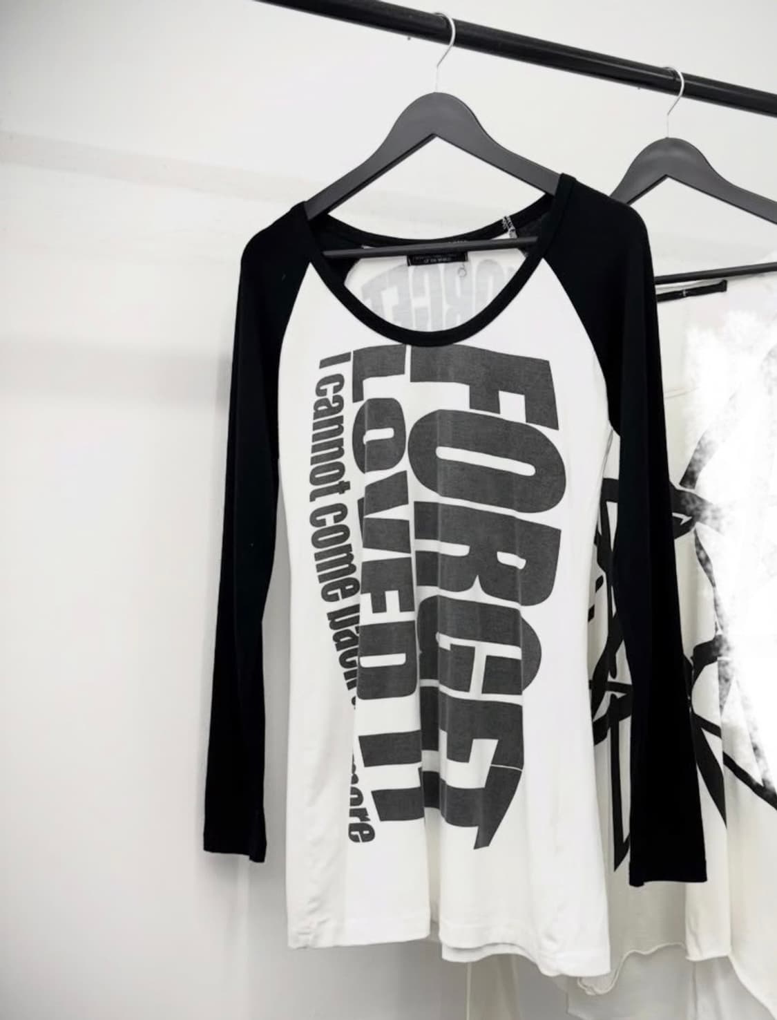 펑크 와투케 아카이브 레터링 롱슬리브 KNICK KNACK 큐빈티지 상품이미지1