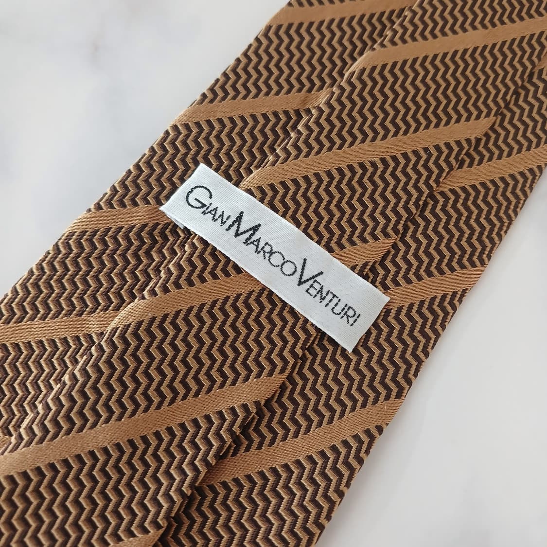 지아니 마르코 벤츄리 실크 골드 넥타이 10cm A+등급 A19106
 상품이미지4