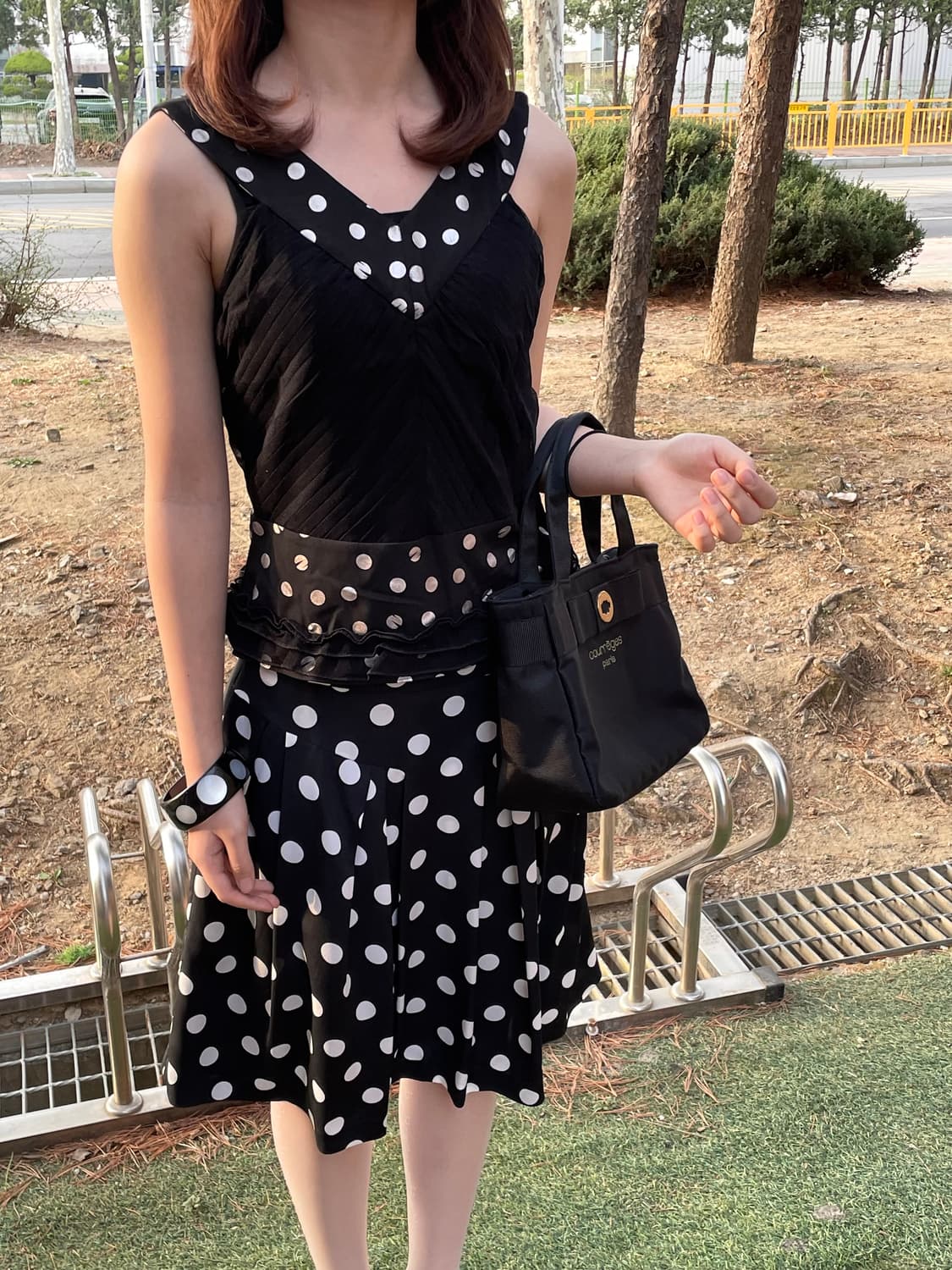 도트 새틴 핀턱 스커트 상품이미지3