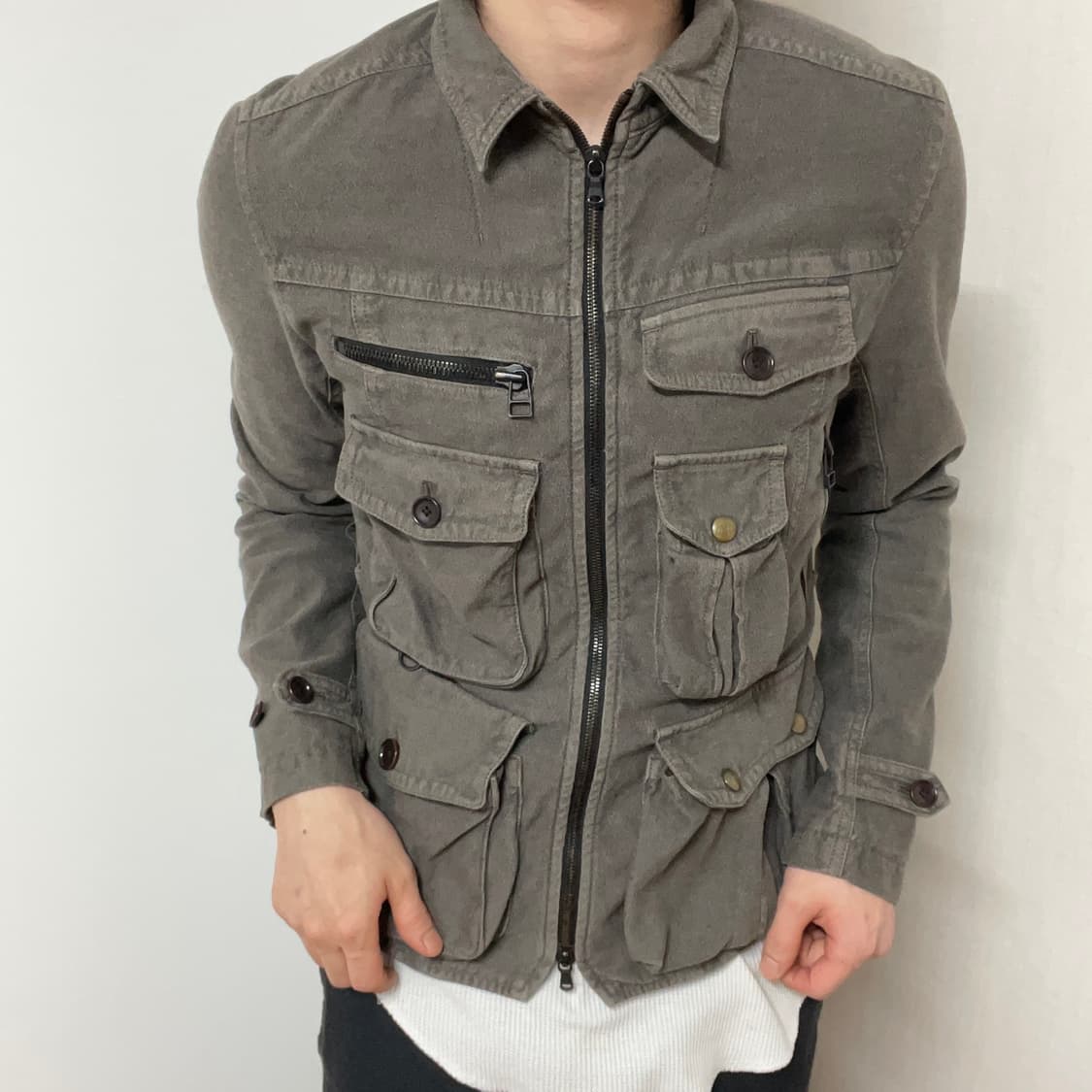 MULTI POCKET UTILITY JACKET 상품이미지3