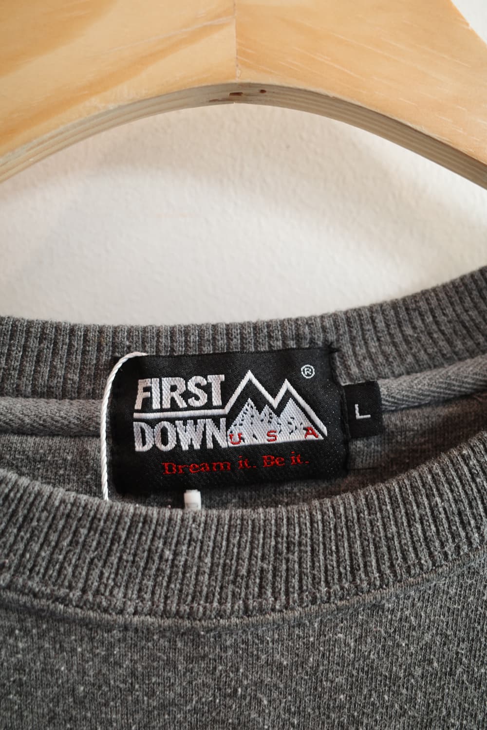 FIRST DOWN 프린팅 맨투맨  상품이미지3