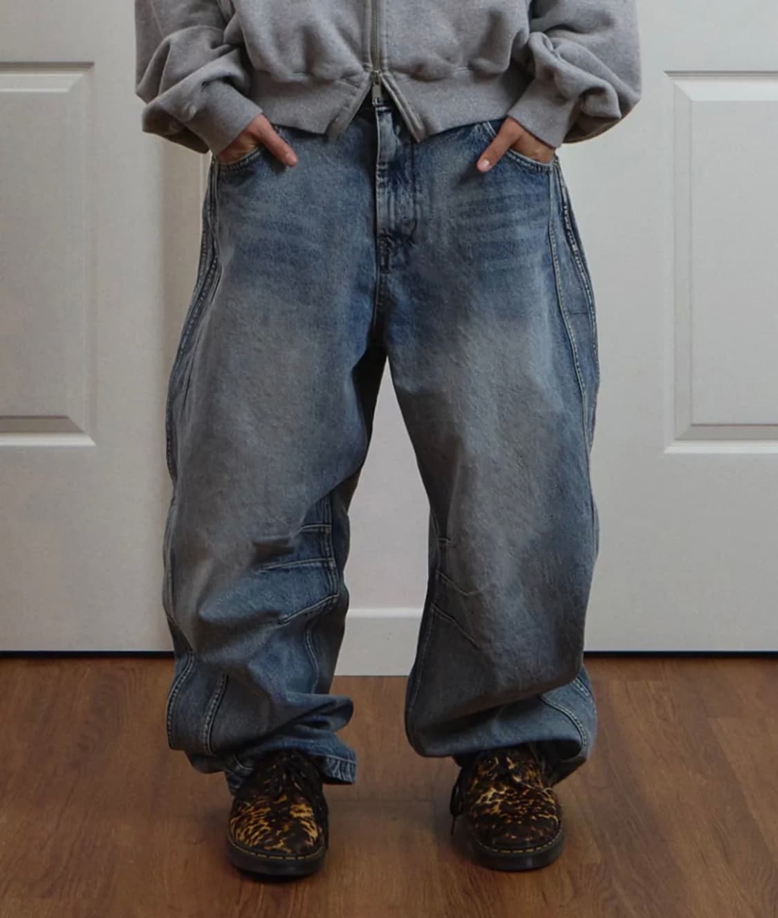 9999아카이브 테크니컬 커브드 진 상품이미지1