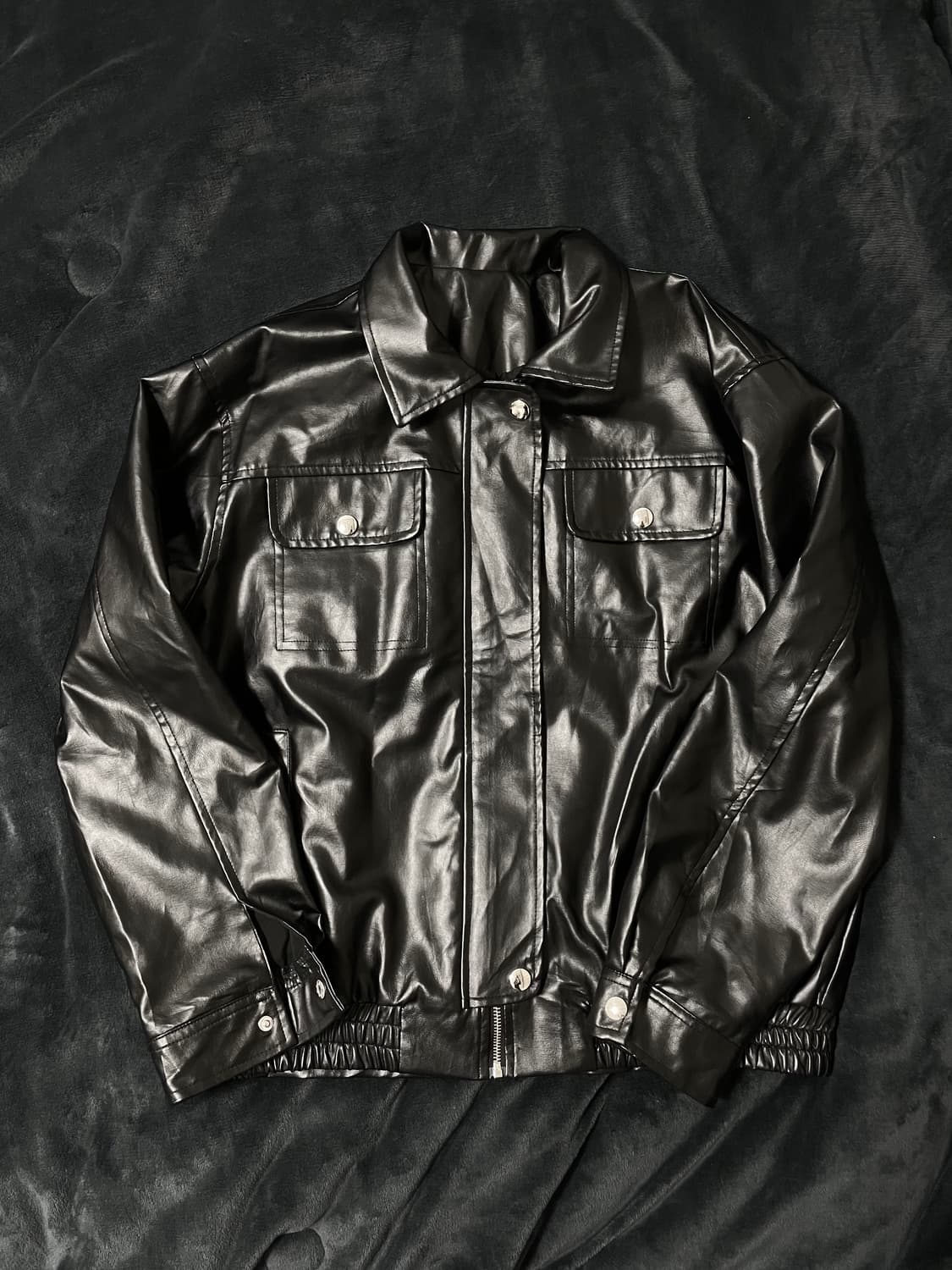 00s 포켓 페이크 레더 봄버 오버핏 자켓 블랙 락시크무채색 자라st 상품이미지1