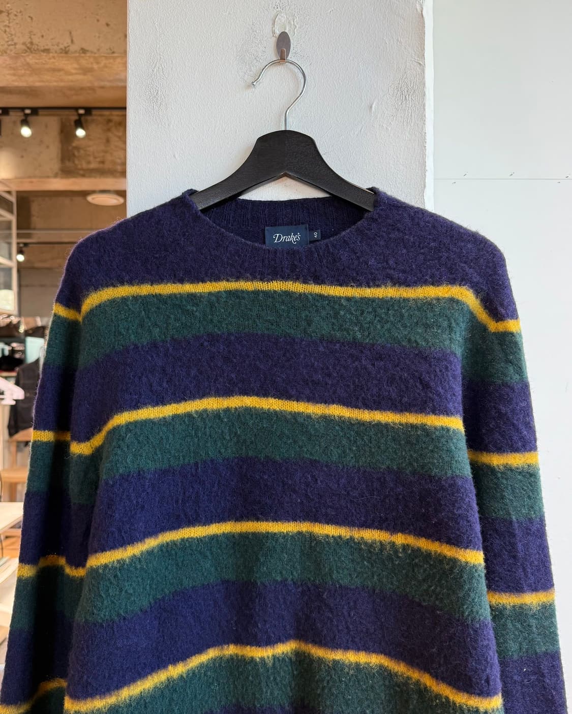 드레익스 네이비 스트라이프 라나버진울 니트  상품이미지3