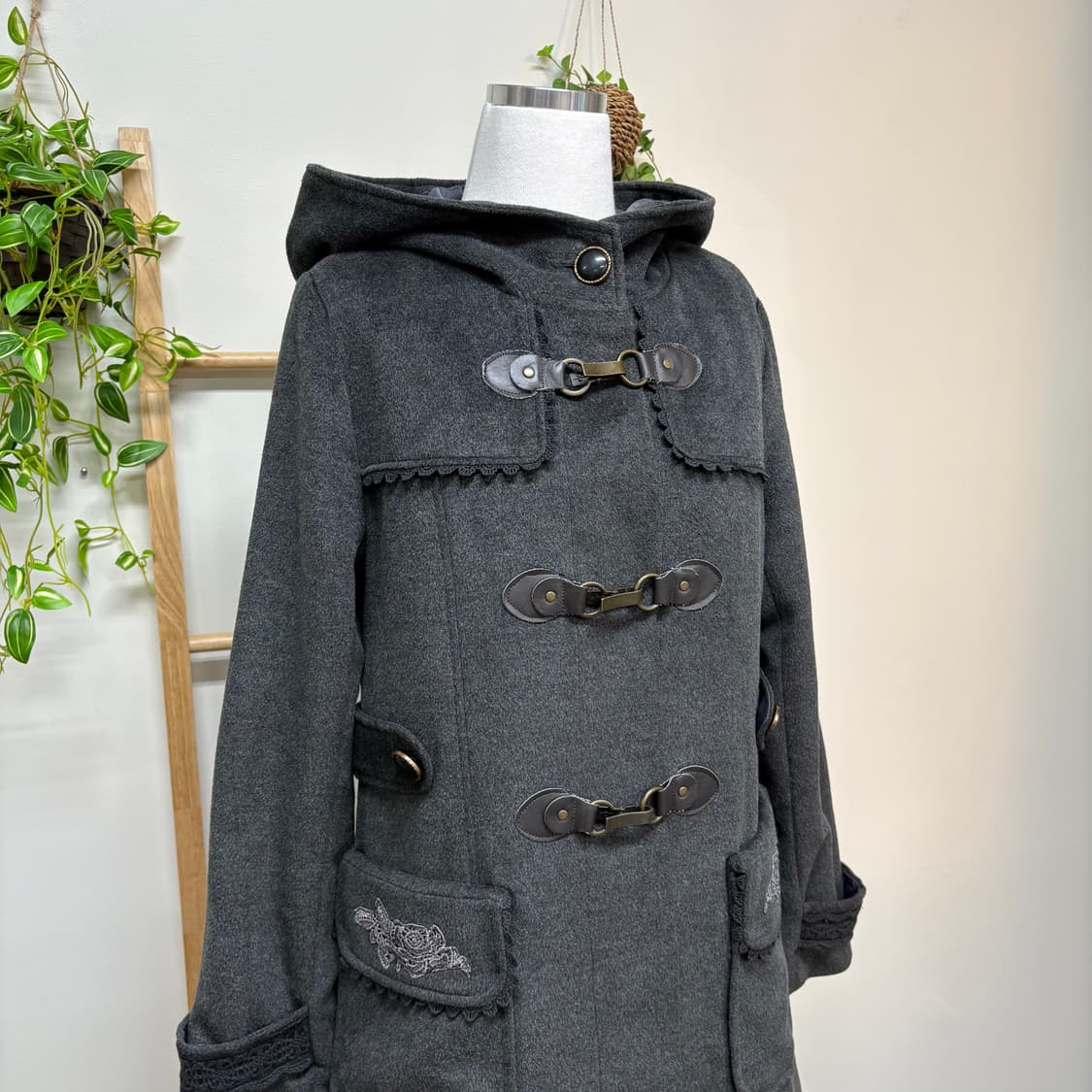 AXES FEMME 엑시즈팜/ 더블코트 떡볶이코트 차콜더블코트  상품이미지4