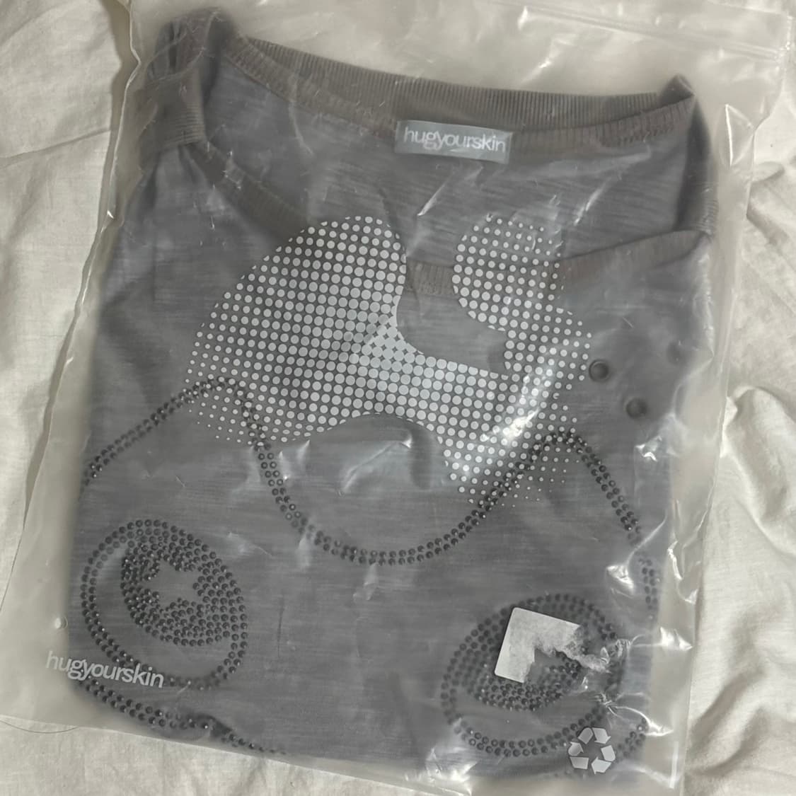 허그유어스킨 허깅 핫픽스 슬리브리스 나시 그레이 상품이미지2