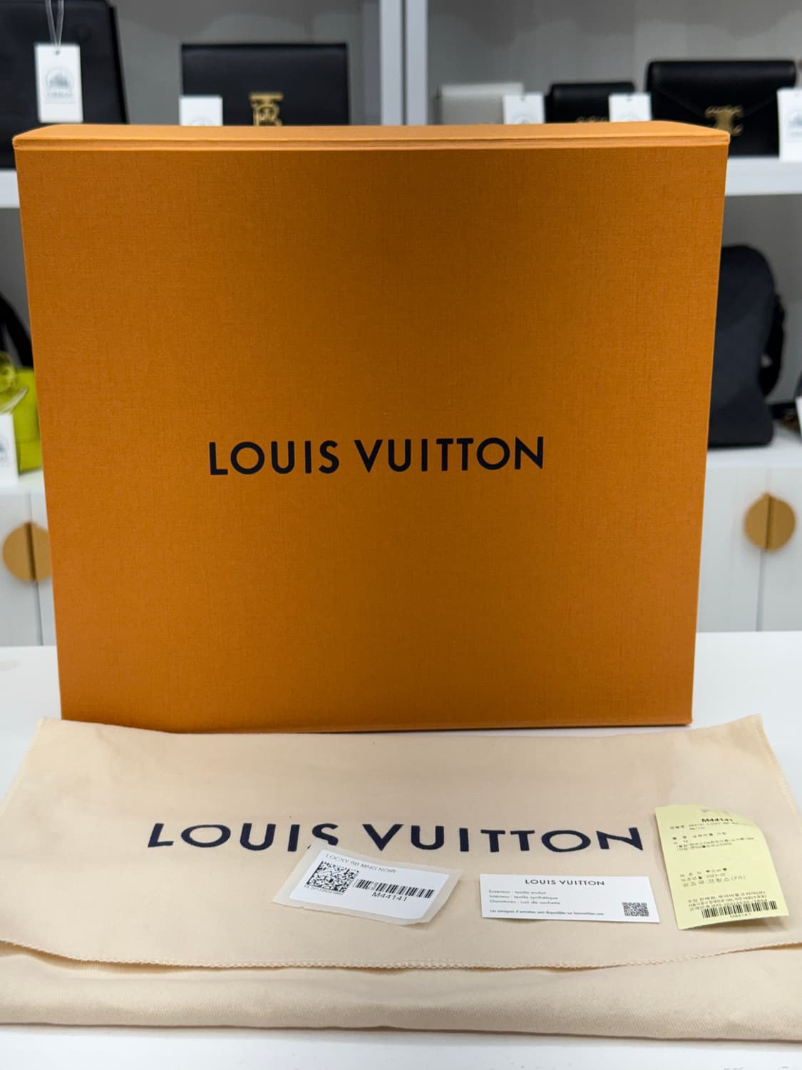 [OS] 루이비통 모노그램 록키 BB 토트 크로스백 상품이미지8