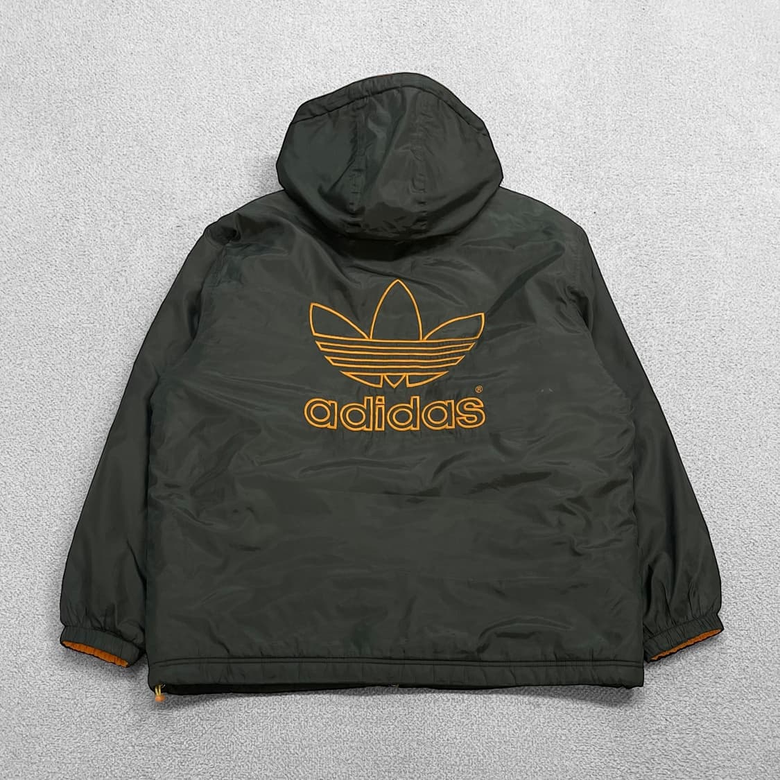 아디다스 올드스쿨 빅 트레포일 후드 점퍼 카키 상품이미지1