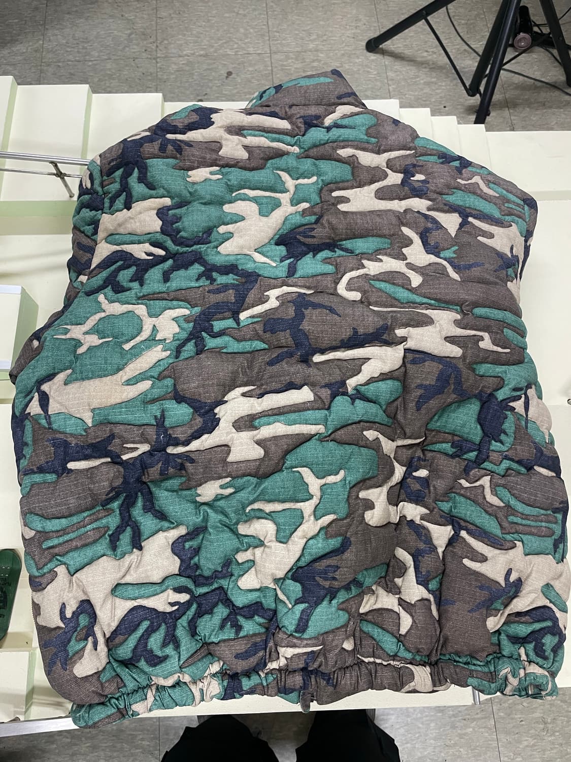 ERL 카모 패딩 L 상품이미지5