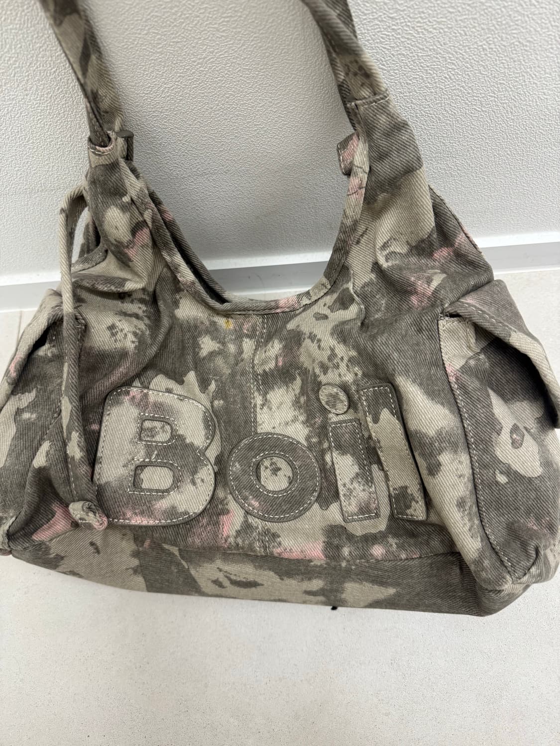 보일테일 메간백 카모 상품이미지1