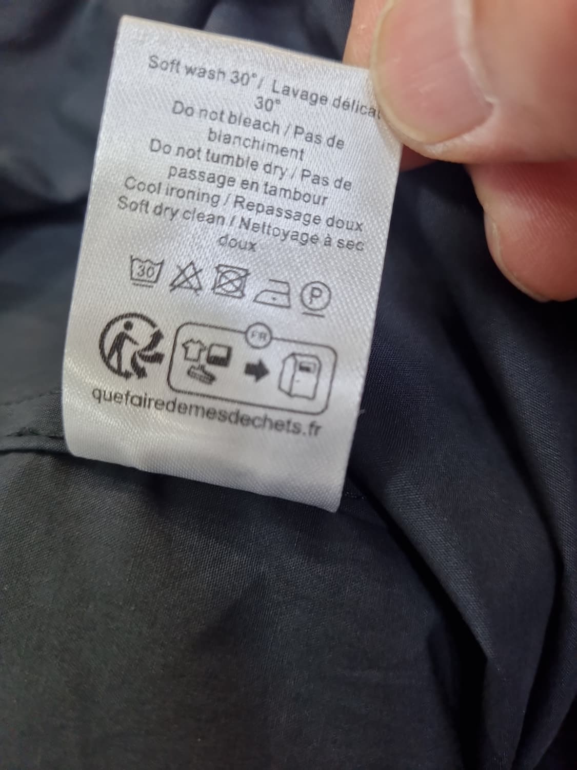 르메르 블랙 셔츠 상품이미지6