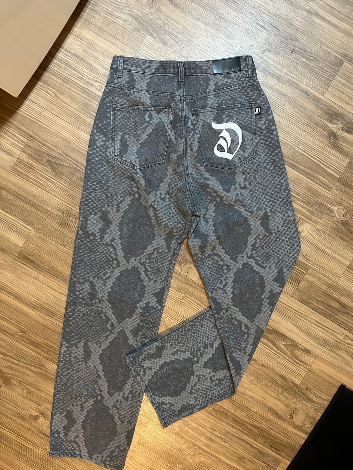 ODOR 파이톤 팬츠 상품이미지3