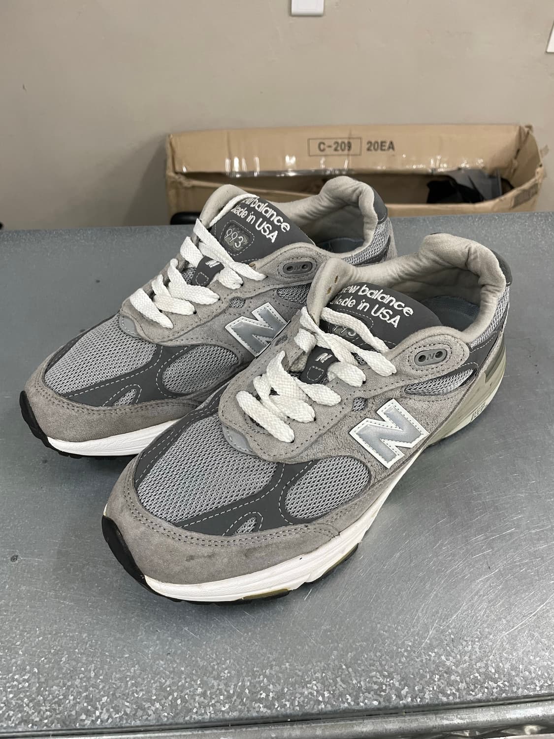 뉴발란스 993 메이드 인 USA 그레이 260 상품이미지2