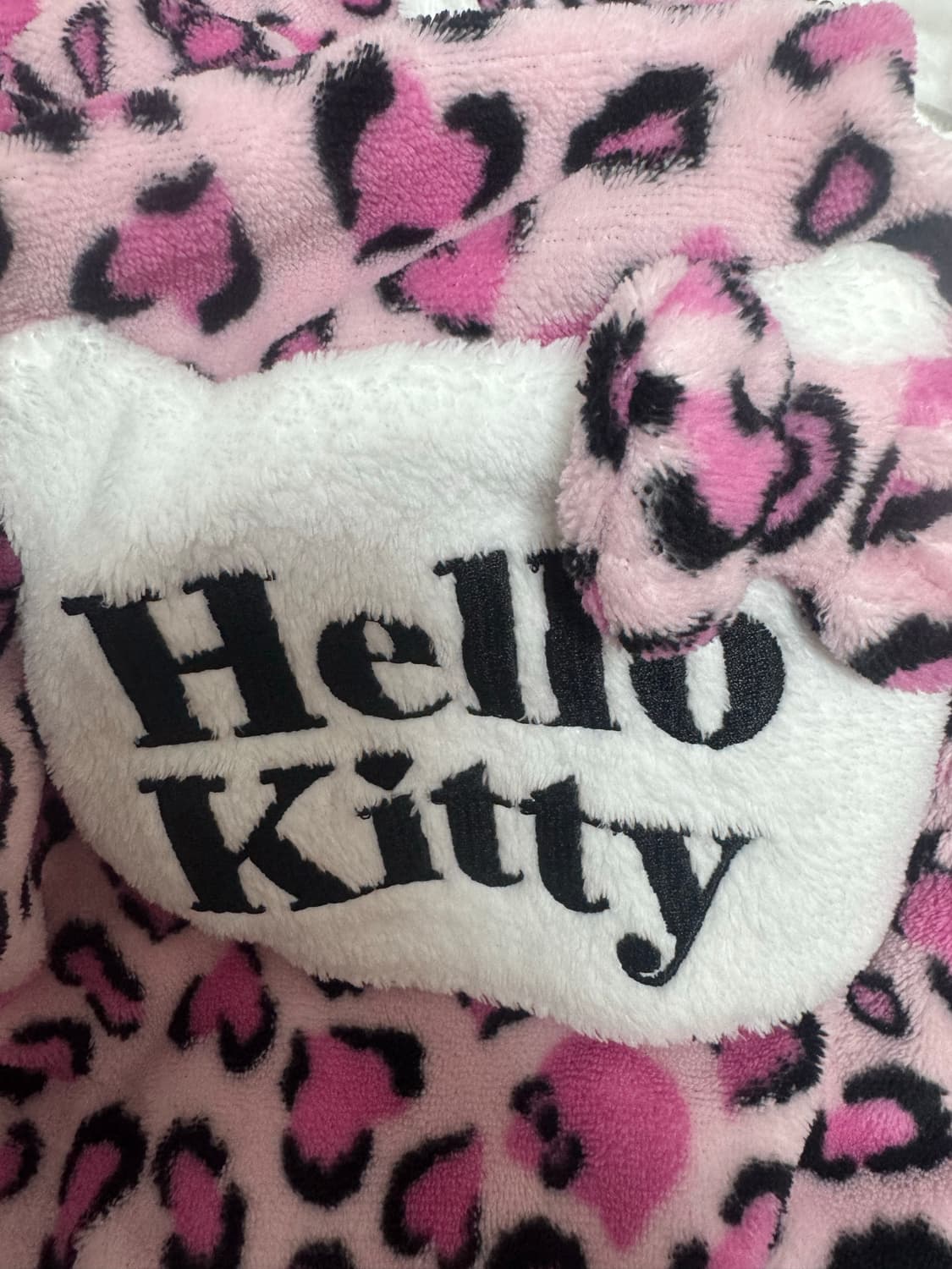 헬로키티 레오파드 갸루 잠옷 돈키호테 상품이미지2